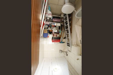 Casa à venda com 300m², 4 quartos e 3 vagasBanheiro 3