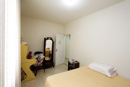 Casa à venda com 300m², 4 quartos e 3 vagasQuarto 1