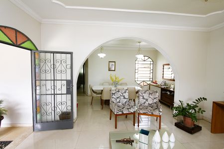 Casa à venda com 300m², 4 quartos e 3 vagasSala de Jantar