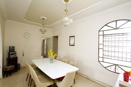 Casa à venda com 300m², 4 quartos e 3 vagasSala de Jantar