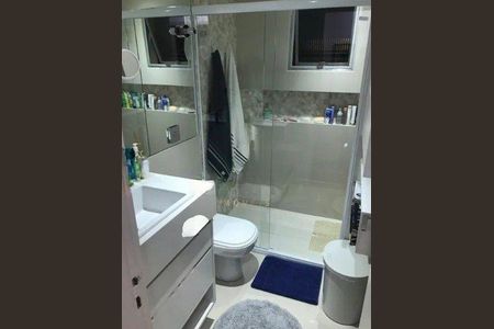 Apartamento à venda com 76m², 2 quartos e 1 vaga