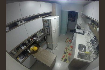 Apartamento à venda com 76m², 2 quartos e 1 vaga