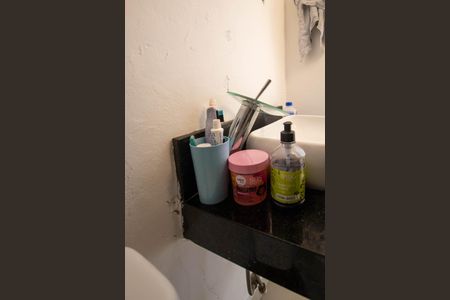 Casa à venda com 65m², 2 quartos e 1 vaga Casa à venda com 65m², 2 quartos e 1 vagaLavabo