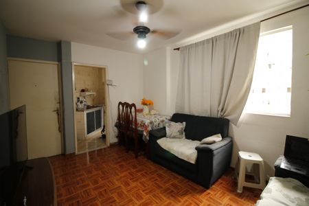 Apartamento para alugar com 50m², 2 quartos e 1 vagaSala