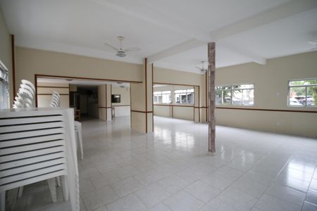 Apartamento para alugar com 50m², 2 quartos e 1 vagaÁrea comum - Salão de festas