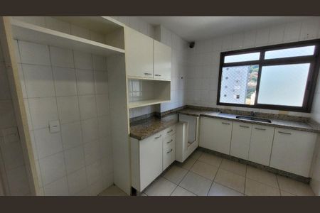 Apartamento para alugar com 110m², 3 quartos e 2 vagasCozinha