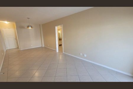 Apartamento para alugar com 110m², 3 quartos e 2 vagasSala