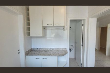 Apartamento para alugar com 110m², 3 quartos e 2 vagasCozinha