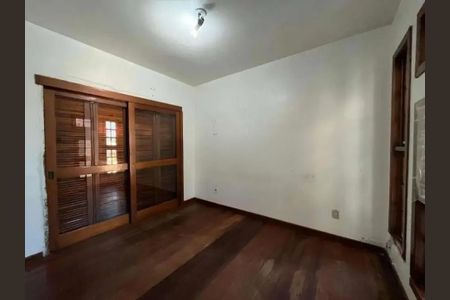 Casa para alugar com 200m², 3 quartos e 2 vagas Casa para alugar com 200m², 3 quartos e 2 vagasQuarto 3