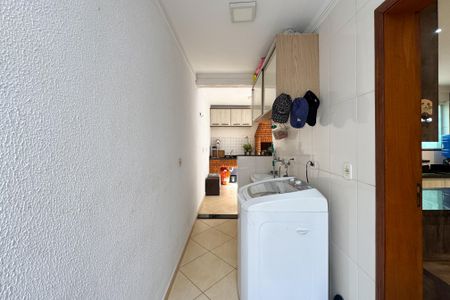 Casa à venda com 158m², 3 quartos e 3 vagas Casa à venda com 158m², 3 quartos e 3 vagasÁrea de Serviço