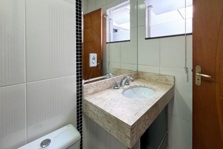 Casa à venda com 158m², 3 quartos e 3 vagas Casa à venda com 158m², 3 quartos e 3 vagasBanheiro - Suíte 2