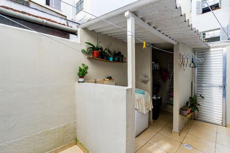 Apartamento à venda com 66m², 2 quartos e sem vagaÁrea de serviço