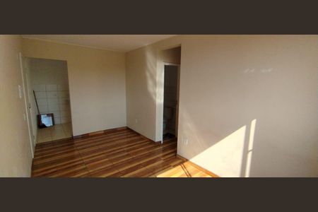 Sala de apartamento para alugar com 2 quartos, 45m² em Marapicu, Nova Iguaçu