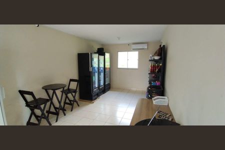 Apartamento para alugar com 45m², 2 quartos e 1 vagaMinimercado