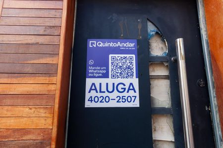 Casa para alugar com 218m², 1 quarto e sem vaga Casa para alugar com 218m², 1 quarto e sem vagaPlaca