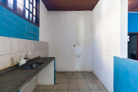 Cozinha de casa para alugar com 1 quarto, 218m² em Vila Lucia, São Paulo