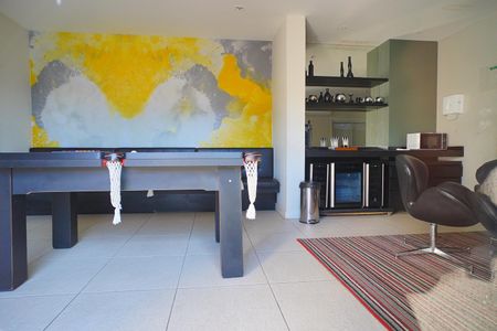 Apartamento à venda com 65m², 3 quartos e 1 vaga Apartamento à venda com 65m², 3 quartos e 1 vagaSala de jogos