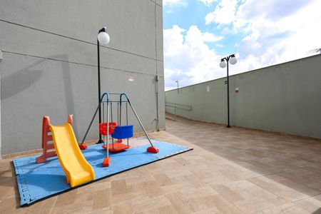 Apartamento para alugar com 58m², 2 quartos e 1 vaga Apartamento para alugar com 58m², 2 quartos e 1 vagaÁrea comum - Playground
