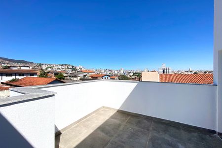 Casa à venda com 125m², 3 quartos e 2 vagas