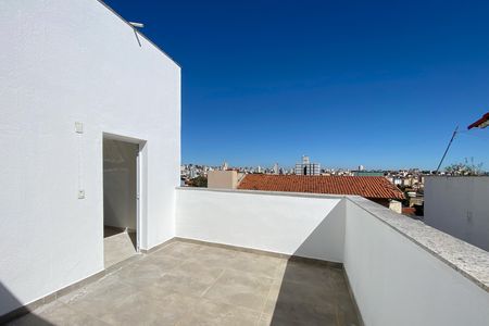 Casa à venda com 125m², 3 quartos e 2 vagas Casa à venda com 125m², 3 quartos e 2 vagasVaranda 1 cobertura