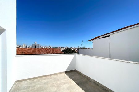 Casa à venda com 125m², 3 quartos e 2 vagas Casa à venda com 125m², 3 quartos e 2 vagasVaranda 1 cobertura