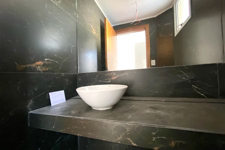 Casa à venda com 125m², 3 quartos e 2 vagas Casa à venda com 125m², 3 quartos e 2 vagasLavabo da Sala