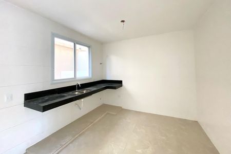 Casa à venda com 125m², 3 quartos e 2 vagas Casa à venda com 125m², 3 quartos e 2 vagasCozinha