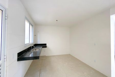 Casa à venda com 125m², 3 quartos e 2 vagas Casa à venda com 125m², 3 quartos e 2 vagasCozinha