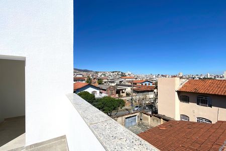 Casa à venda com 125m², 3 quartos e 2 vagas Casa à venda com 125m², 3 quartos e 2 vagasVaranda 1 cobertura