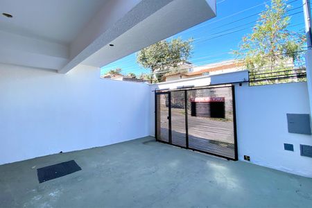 Casa à venda com 125m², 3 quartos e 2 vagas Casa à venda com 125m², 3 quartos e 2 vagasGaragem