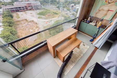 Varanda de kitnet/studio à venda com 1 quarto, 36m² em Cambuci, São Paulo