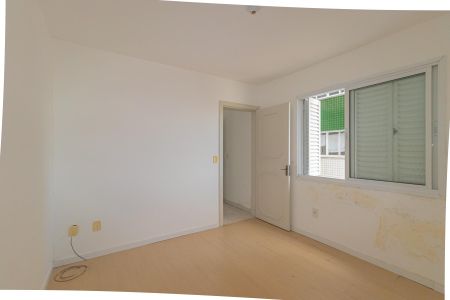 Quarto de apartamento para alugar com 1 quarto, 50m² em Centro, Canoas