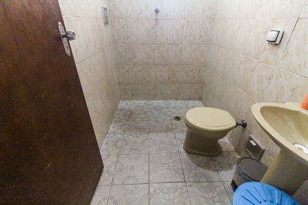 Casa à venda com 163m², 1 quarto e 4 vagasBanheiro