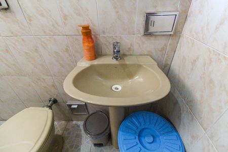 Casa à venda com 163m², 1 quarto e 4 vagasBanheiro