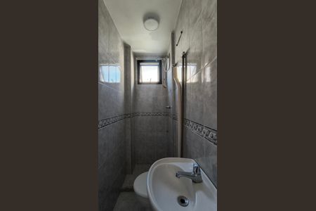Apartamento à venda com 78m², 3 quartos e 1 vaga Apartamento à venda com 78m², 3 quartos e 1 vagaBanheiro da Suíte 2