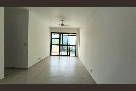 Sala de apartamento para alugar com 3 quartos, 78m² em Recreio dos Bandeirantes, Rio de Janeiro