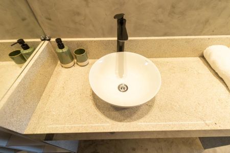 Apartamento para alugar com 36m², 1 quarto e sem vagaDetalhe do banheiro