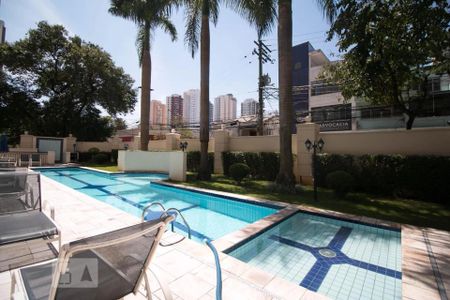 Apartamento à venda com 165m², 3 quartos e 3 vagasÁrea comum - Piscina
