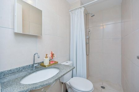 Banheiro de apartamento para alugar com 2 quartos, 40m² em Socorro, São Paulo