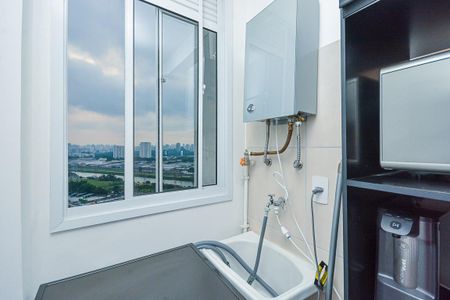 Área de Serviço de apartamento para alugar com 2 quartos, 40m² em Socorro, São Paulo