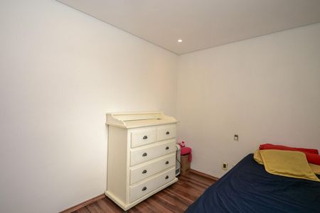 Apartamento para alugar com 72m², 2 quartos e 1 vagaQuarto