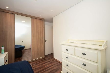 Apartamento para alugar com 72m², 2 quartos e 1 vagaQuarto
