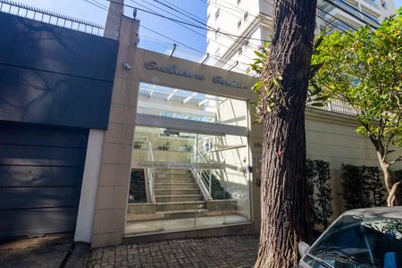 Apartamento para alugar com 174m², 3 quartos e 3 vagasFachada