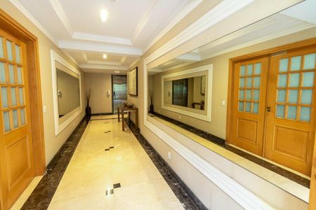 Apartamento para alugar com 174m², 3 quartos e 3 vagasHall de entrada