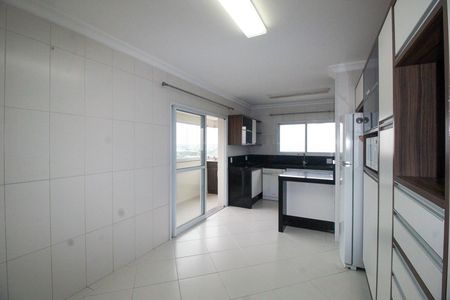 Apartamento para alugar com 174m², 3 quartos e 3 vagasCozinha