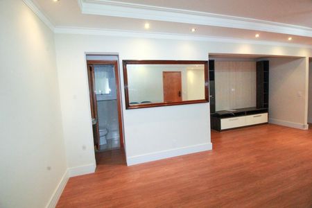 Apartamento para alugar com 174m², 3 quartos e 3 vagasSala