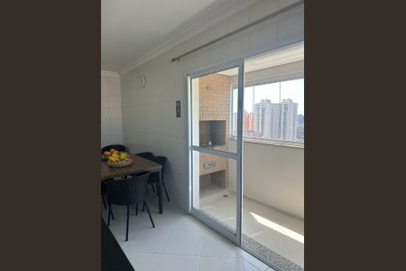 Apartamento à venda com 174m², 3 quartos e 3 vagasVaranda