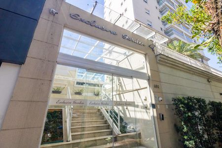 Apartamento para alugar com 174m², 3 quartos e 3 vagasFachada