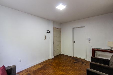 Sala de apartamento à venda com 3 quartos, 78m² em Jardim Botânico, Porto Alegre