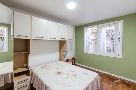 Quarto 1 de apartamento à venda com 3 quartos, 78m² em Jardim Botânico, Porto Alegre